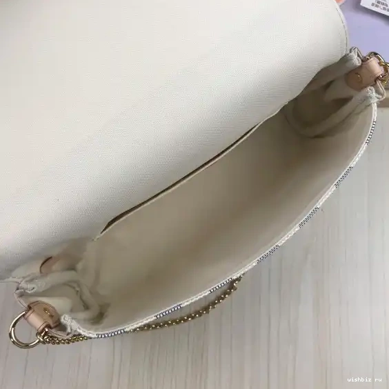 WIS Louis MM Favorite Vuitton 0515